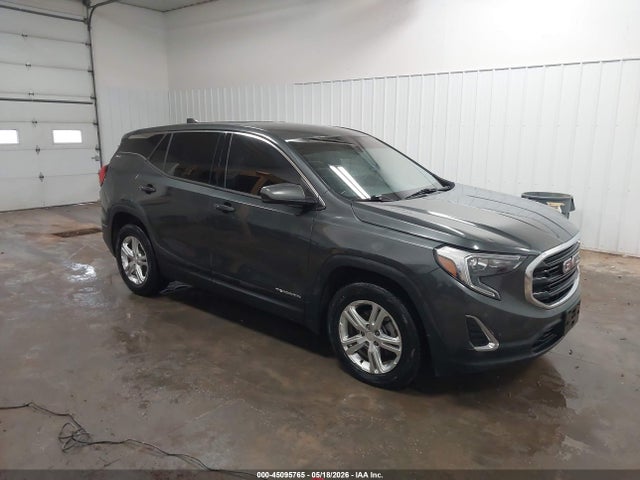 Salvage GMC Terrain Image