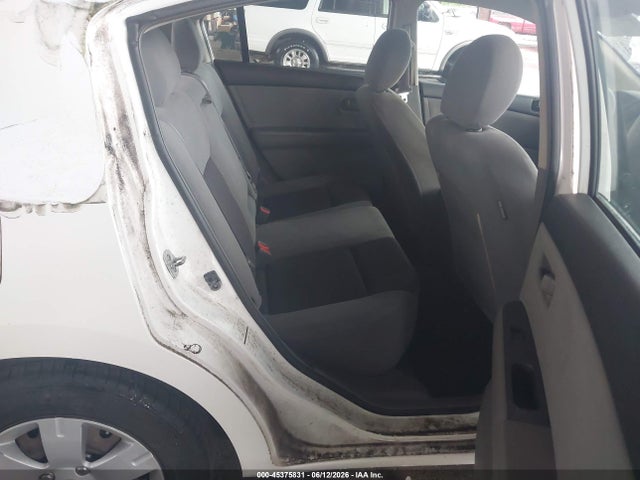 Nissan Sentra 2.0