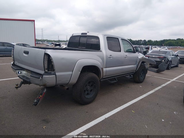 Toyota Tacoma Base V6