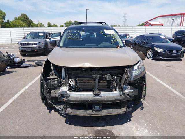 Nissan Pathfinder Platinum Fwd