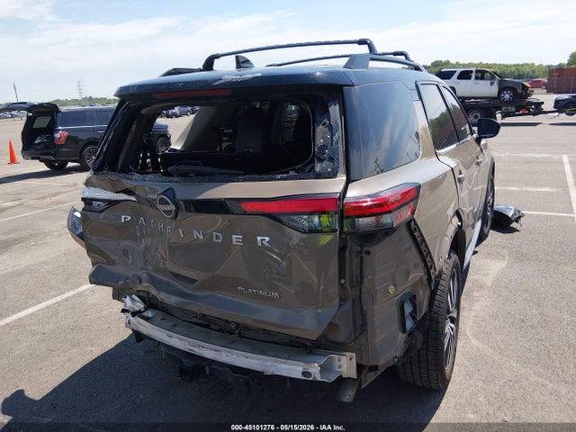 Nissan Pathfinder Platinum Fwd