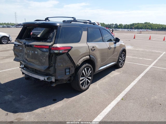 Nissan Pathfinder Platinum Fwd