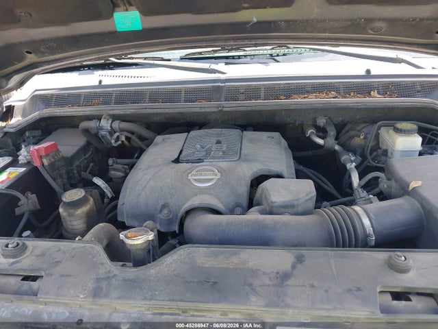 Nissan Titan Se