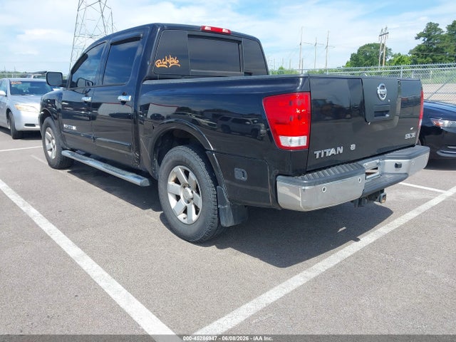 Nissan Titan Se