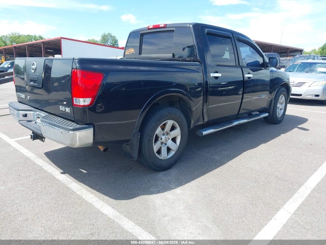 Nissan Titan Se