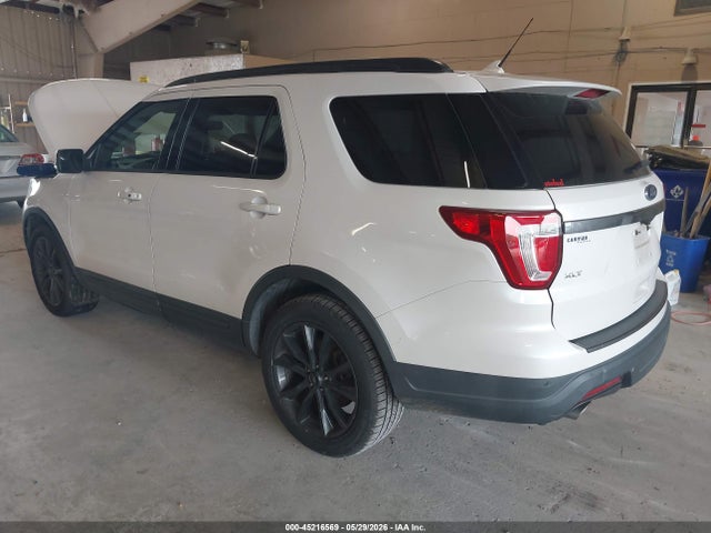 Ford Explorer Xlt