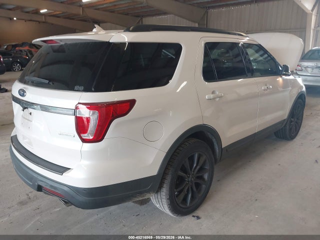 Ford Explorer Xlt