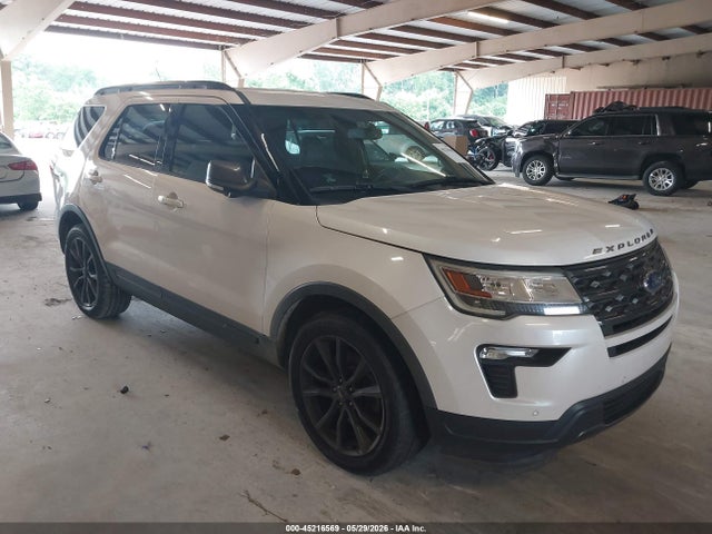 Salvage Ford Explorer Image