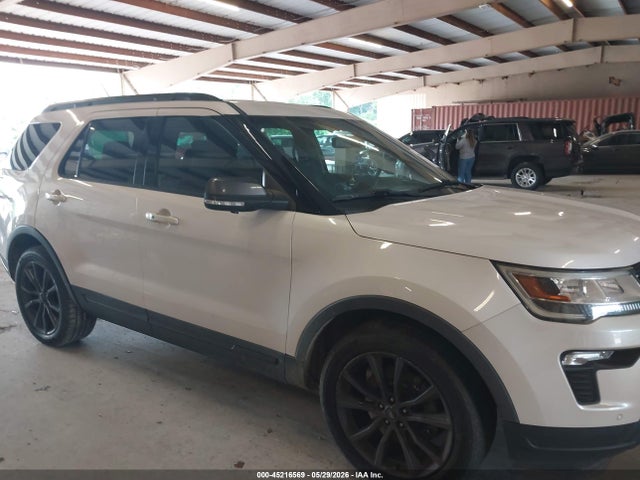 Ford Explorer Xlt