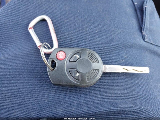 Ford Escape S