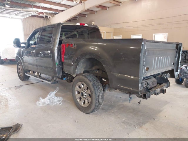 Ford F-250 Lariat