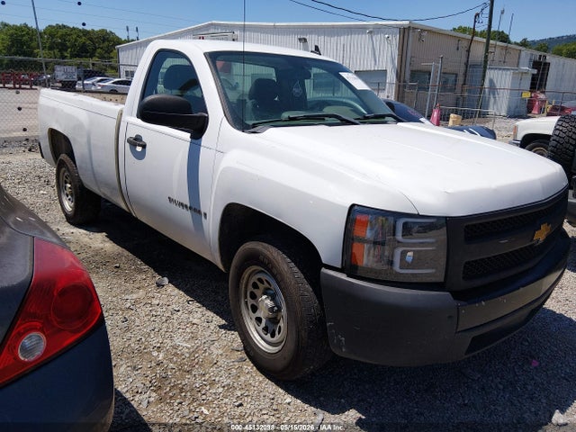 Salvage Chevrolet Silverado 1500 Image