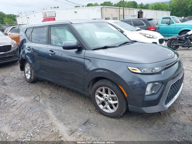 Salvage Kia Soul Image