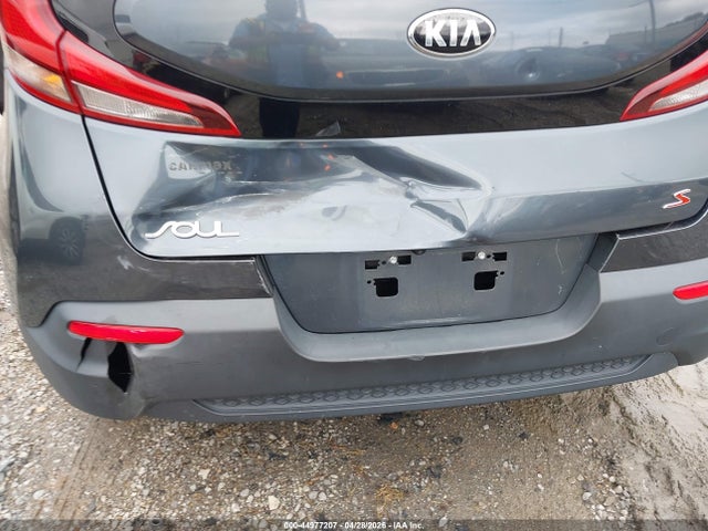 Kia Soul S