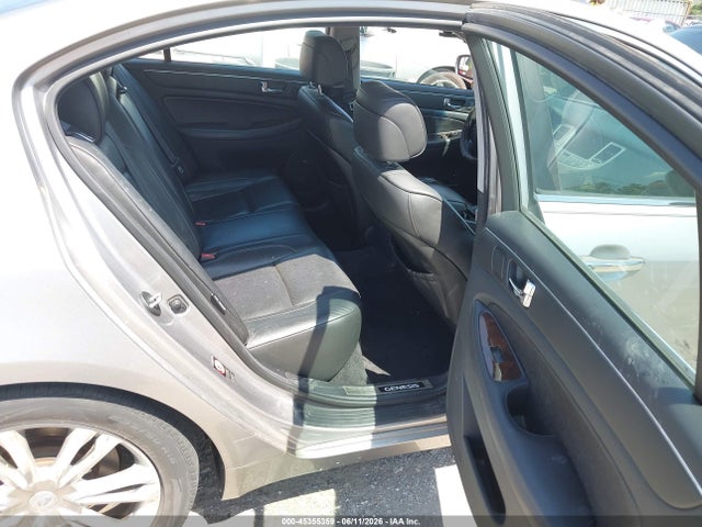 Hyundai Genesis 4.6