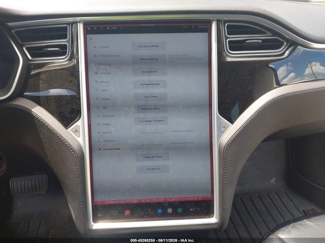 Tesla Model S P85