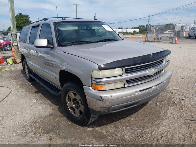 Salvage Chevrolet Suburban 1500 Image