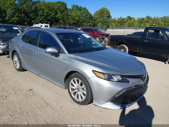 Salvage Toyota Camry Image