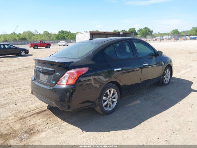 Nissan Versa 1.6 Sl