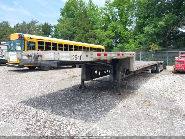 Manac Inc Flat Bed Trailer