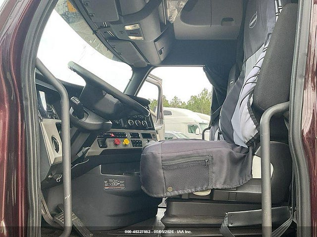 Freightliner New Cascadia 126