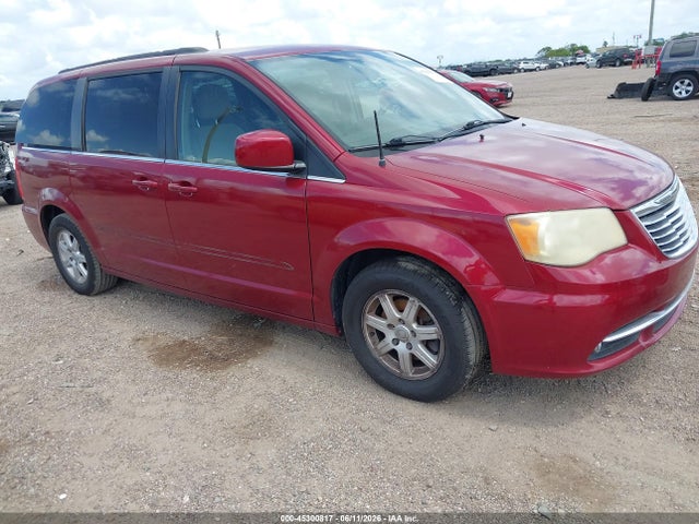 Salvage Chrysler Town & Country Image