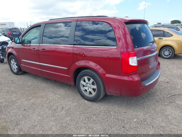 Chrysler Town & Country Touring