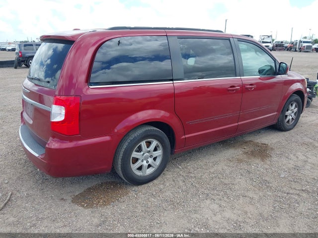 Chrysler Town & Country Touring