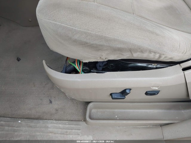 Chrysler Town & Country Touring