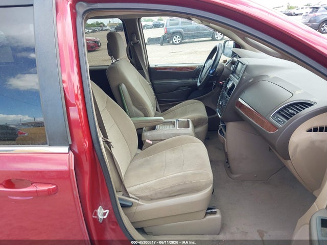 Chrysler Town & Country Touring
