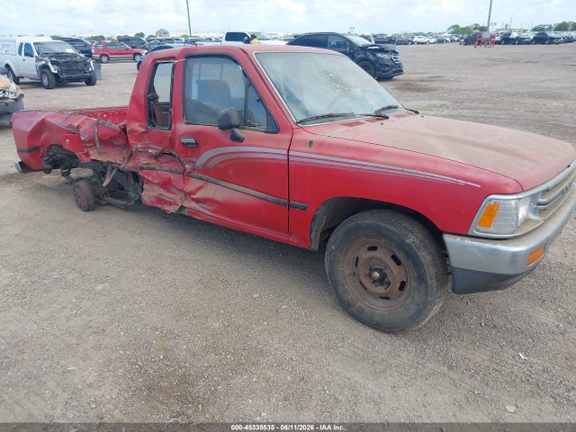 Salvage Toyota Pickup Image