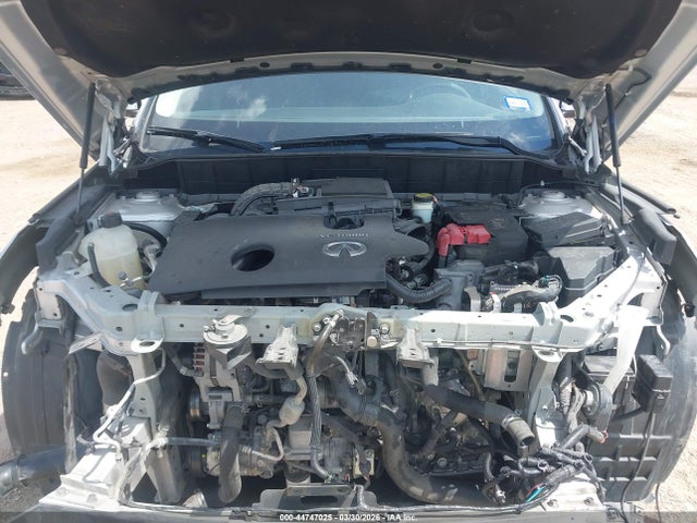 INFINITI Qx Essential