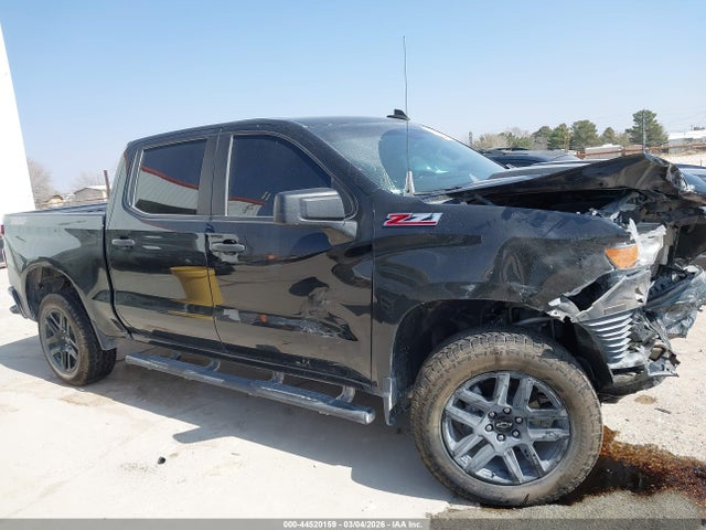 Chevrolet Silverado 1500 4wd  Short Bed Custom Trail Boss