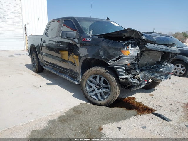 Salvage Chevrolet Silverado 1500 Image