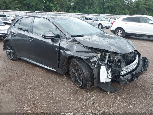 Salvage Toyota Corolla Image