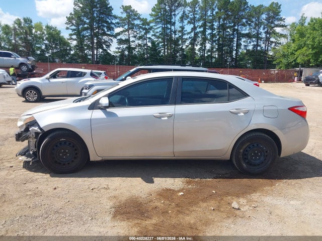 Toyota Corolla Le