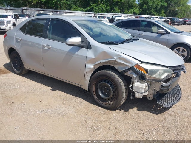 Salvage Toyota Corolla Image