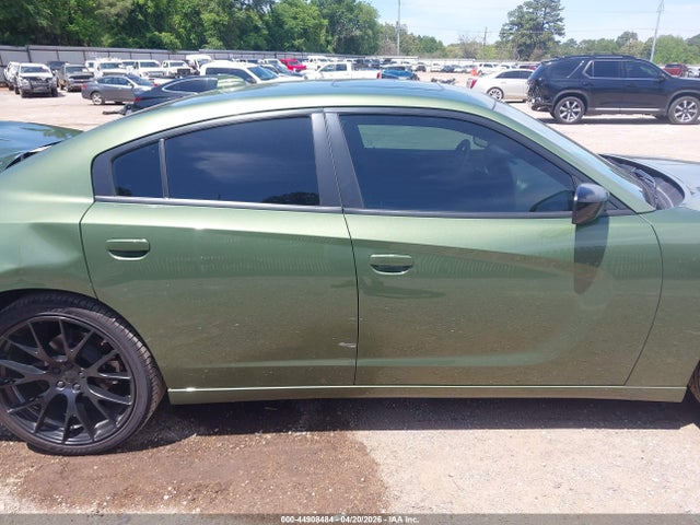 Dodge Charger Sxt