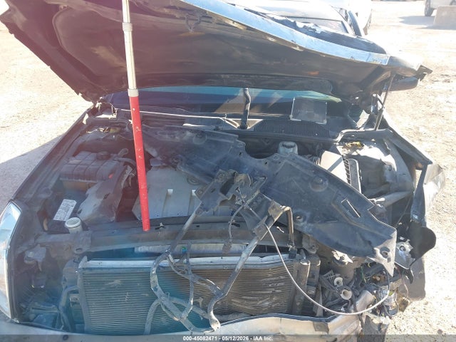Cadillac DTS Standard