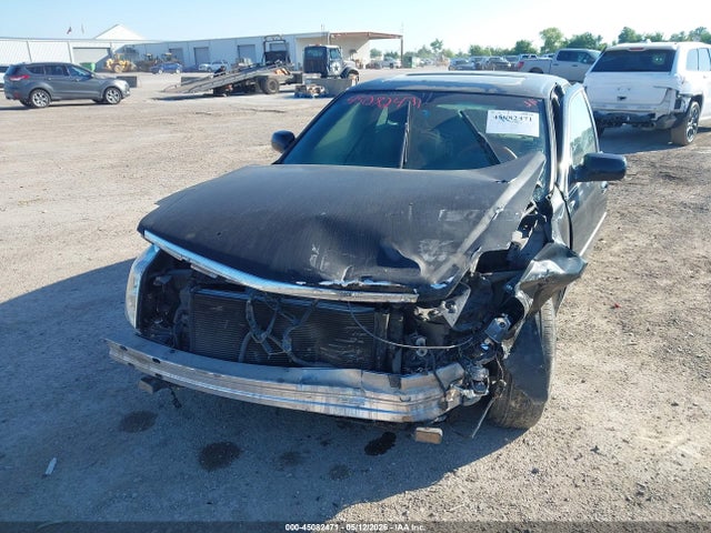 Cadillac DTS Standard