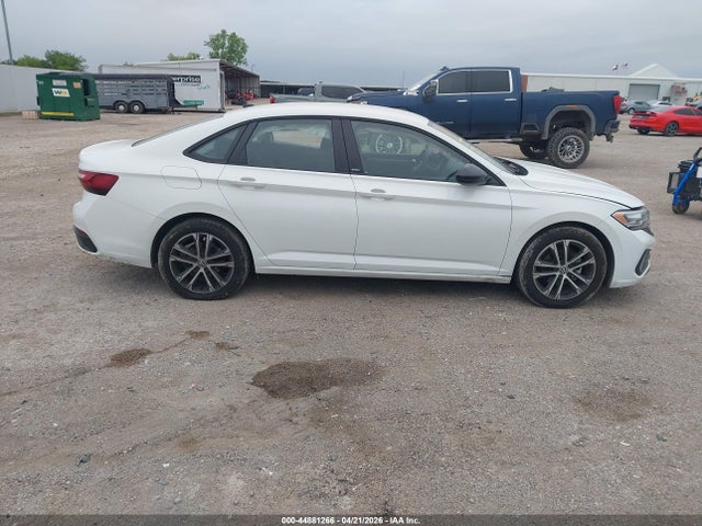 Volkswagen Jetta 1.5t Sport