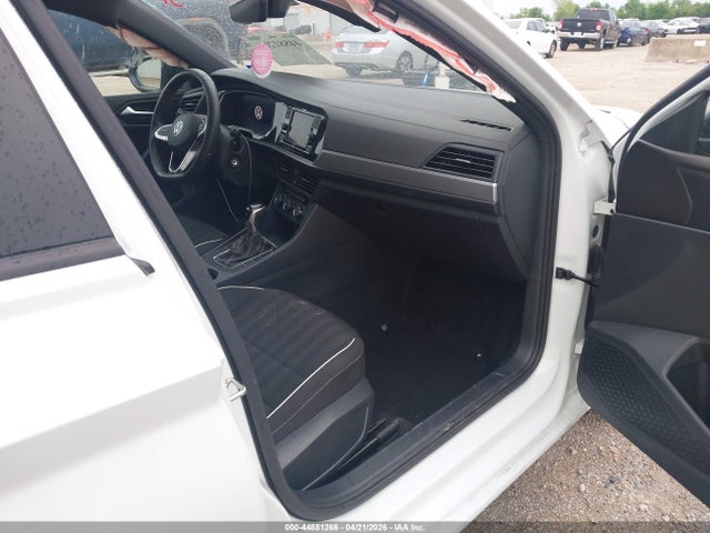 Volkswagen Jetta 1.5t Sport