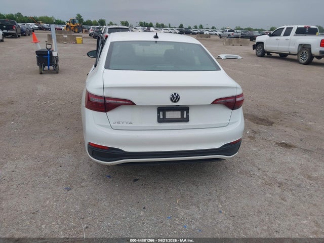 Volkswagen Jetta 1.5t Sport