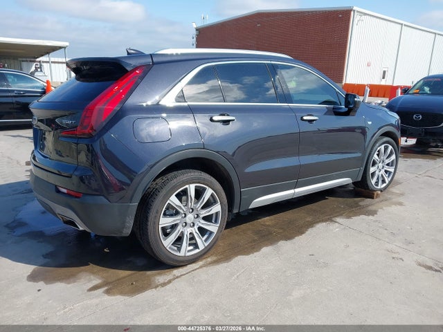 Cadillac XT4 Fwd Premium Luxury