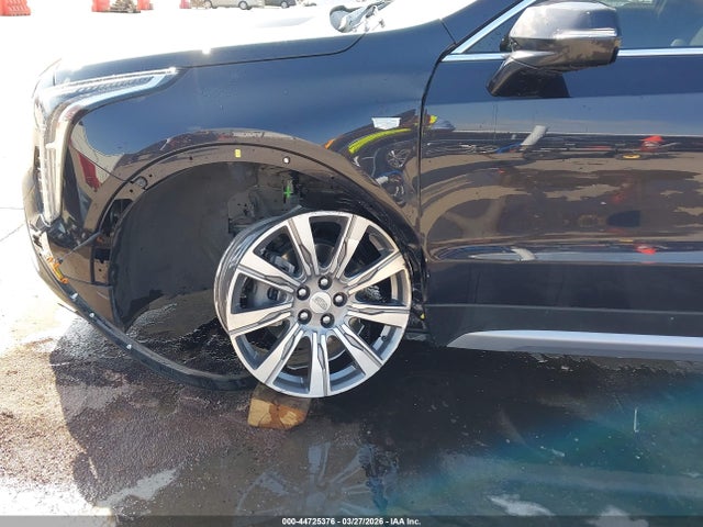 Cadillac XT4 Fwd Premium Luxury