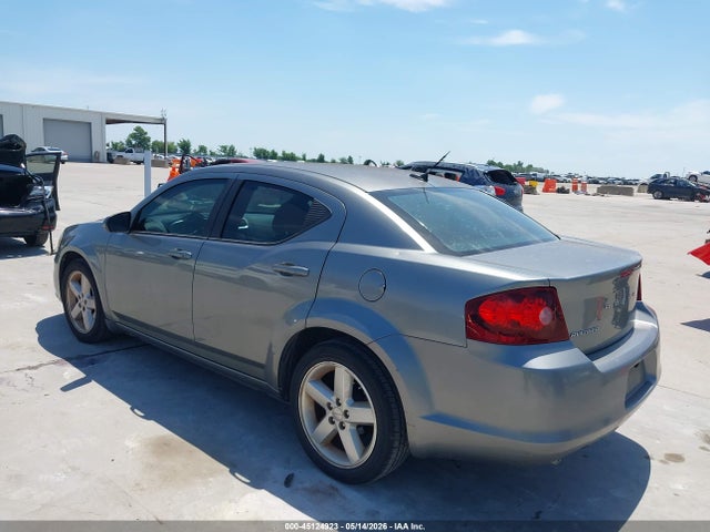 Dodge Avenger Lux