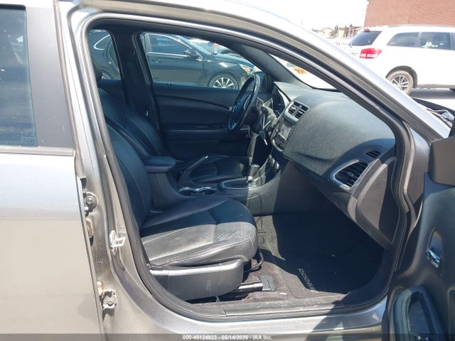 Dodge Avenger Lux