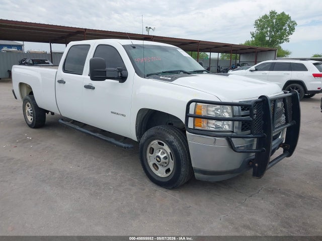 Salvage Chevrolet Silverado 2500 Image
