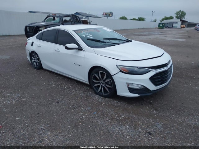 Salvage Chevrolet Malibu Image