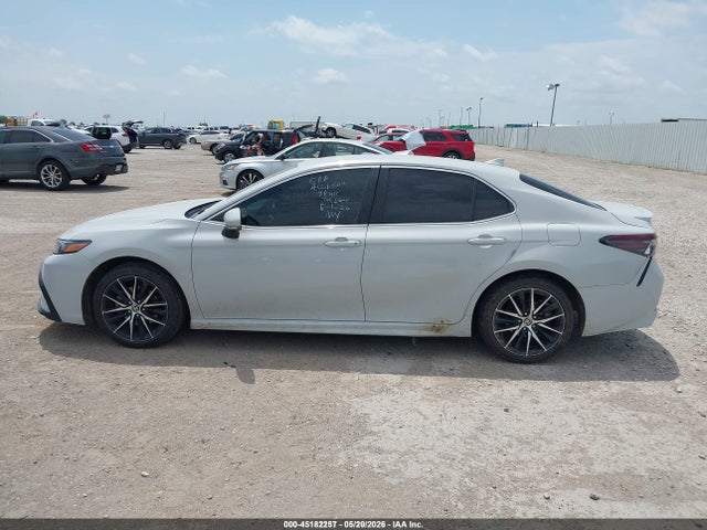 Toyota Camry Se